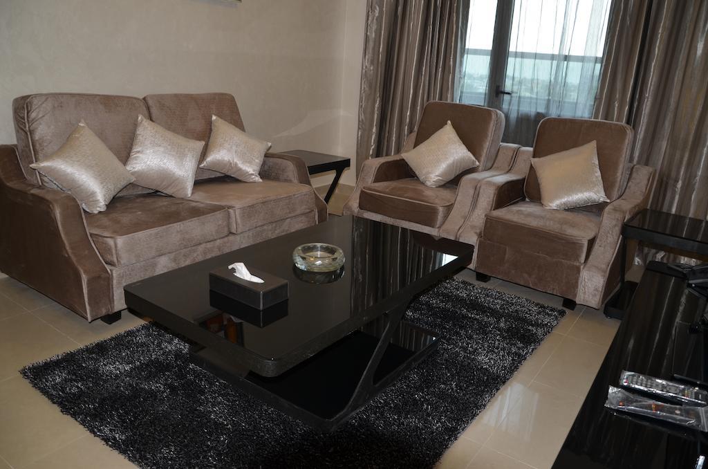 Reef Hotel Aparts Ajman Eksteriør bilde