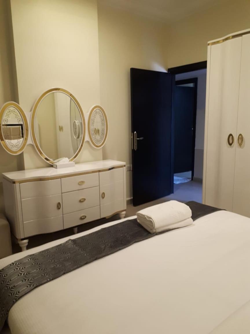 Reef Hotel Aparts Ajman Eksteriør bilde